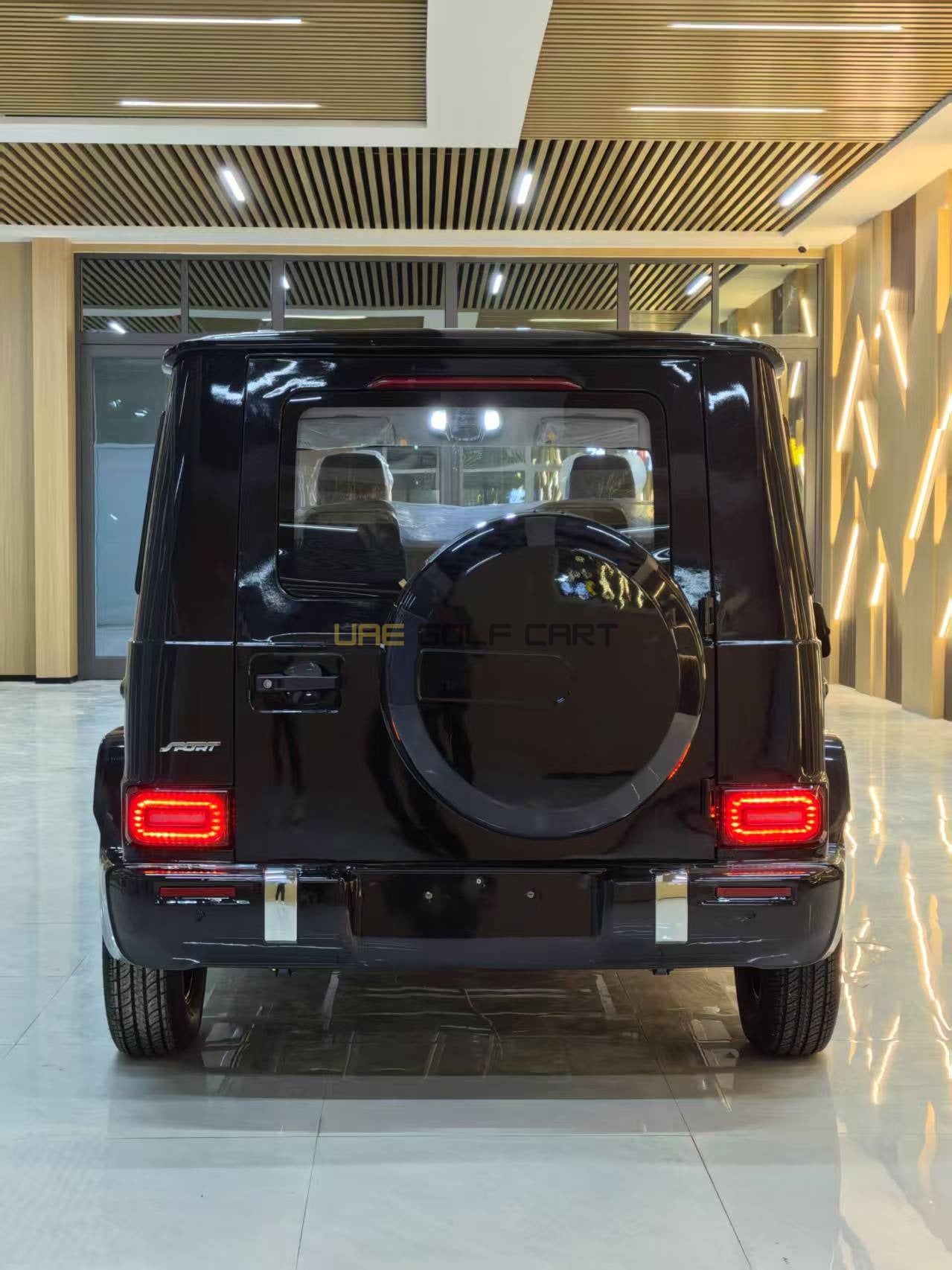 Classic 5 Seater Electric Golf Cart with Air Conditioning and LCD Display - Classic Golf Carts - 5 Seater - Photo 9 | UAE Golf Cart