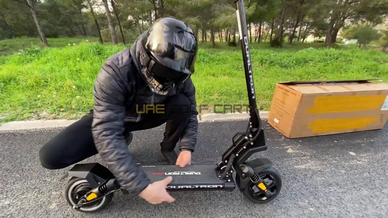 Mini Foldable Electric Scooter 52V 13Ah 1450W Motor 45km/h Max Speed 21kg Weight - Foldable Electric Scooters - Photo 8 | UAE Golf Cart