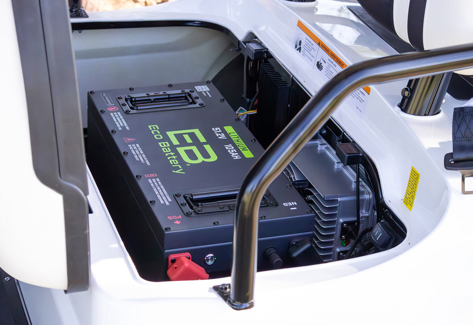 UAE Golf Cart - 6 Seater Lifted Off Road Golf Cart with Lithium Battery and Built In Cooler - View 4