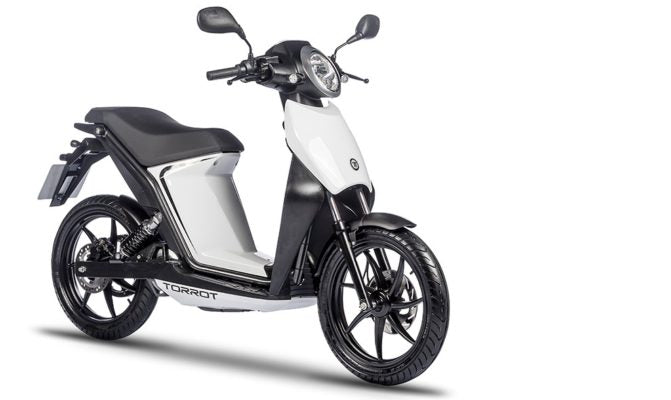 UAE Golf Cart MUVI-L3 Electric Scooter 70 km/h Speed 85 km Range 96 kg - View 4