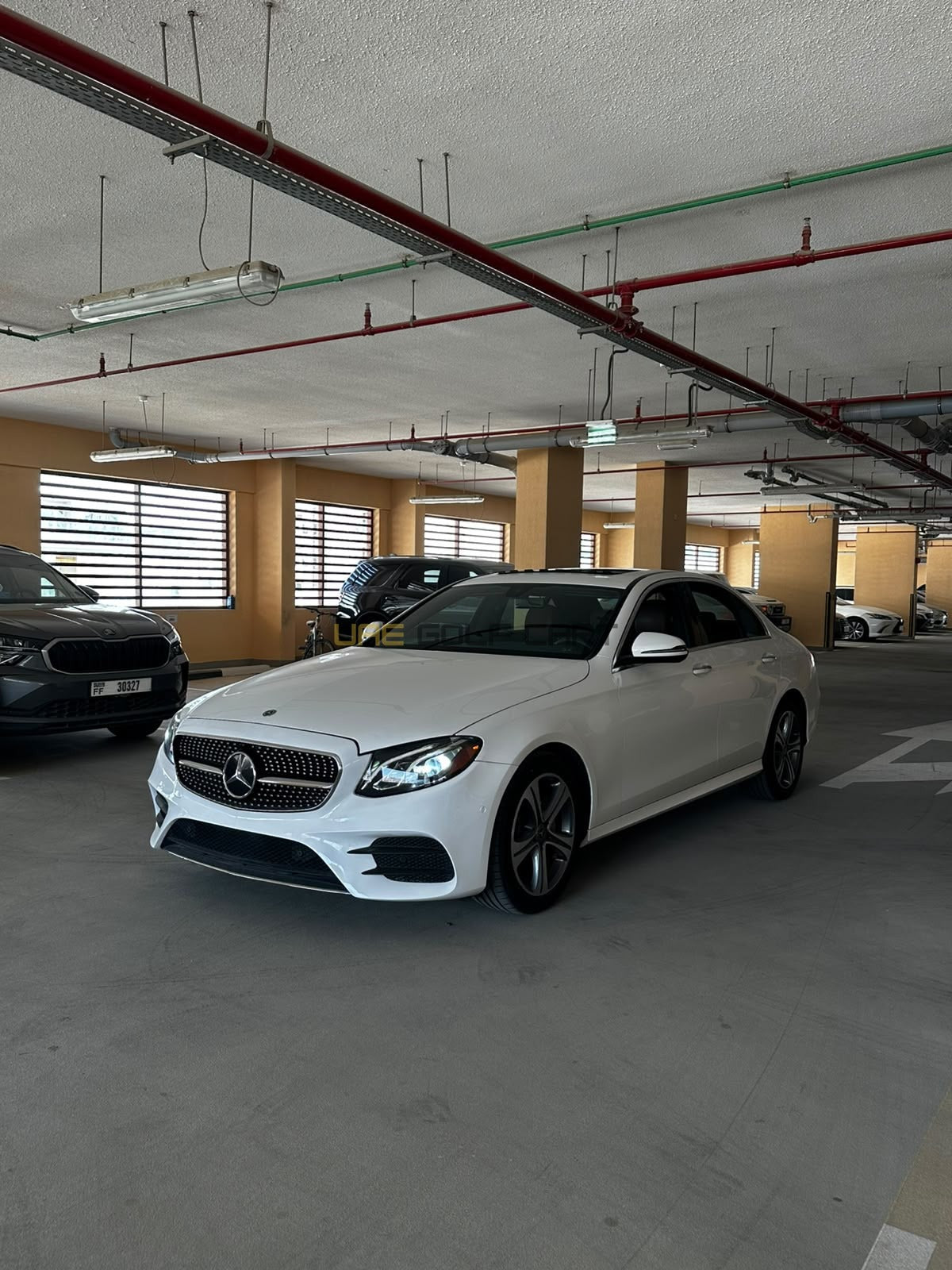 2018 Mercedes-Benz E 300 American Specs | 57,000 km | Excellent Condition - Photo 7 | UAE Golf Cart