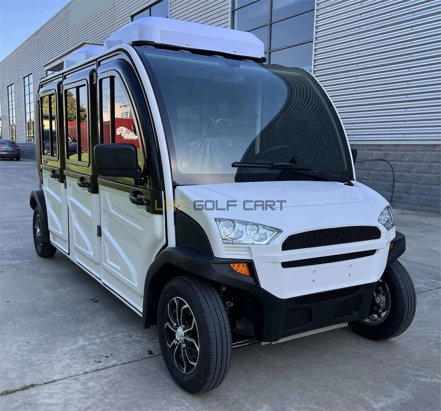 6 Seater Enclosed Electric Golf Cart with Air Conditioning and 60V Battery - Air Conditioned Golf Carts - 6 Seater | UAE Golf Cart