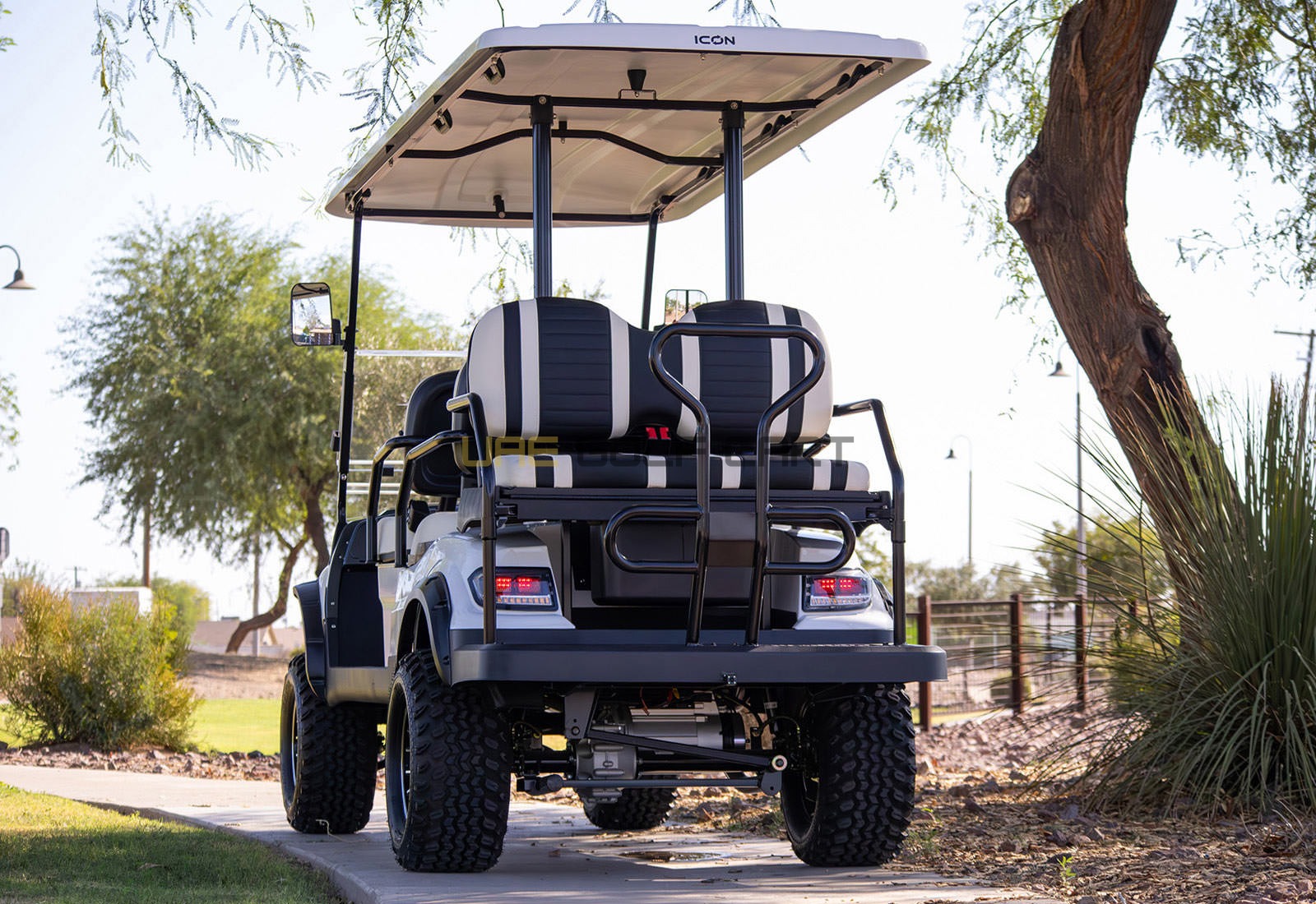 6 Seater Lifted Off Road Golf Cart with Lithium Battery and Built In Cooler - Normal Golf Carts - 4+2 Seater - Photo 6 | UAE Golf Cart