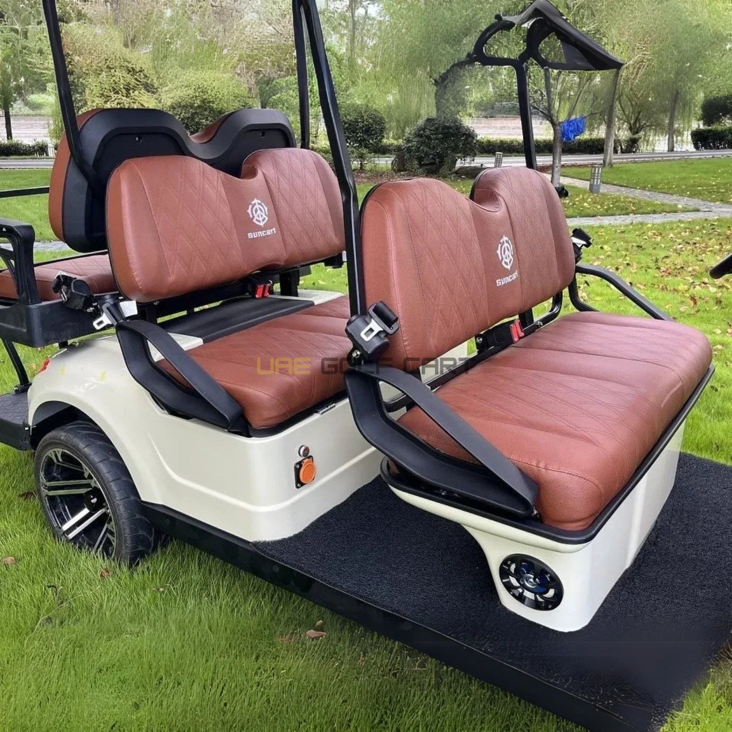 6 Seater On Road Electric Golf Cart with 100 km Range Lithium Battery - Normal Golf Carts - 4+2 Seater - Photo 5 | UAE Golf Cart
