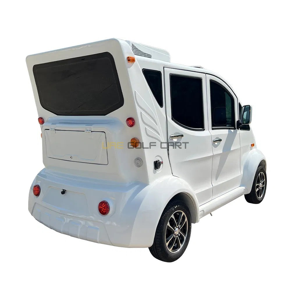 Enclosed 4 Seater Electric Golf Cart with Air Conditioning and Power Steering - Air Conditioned Golf Carts - 4 Seater - Photo 5 | UAE Golf Cart