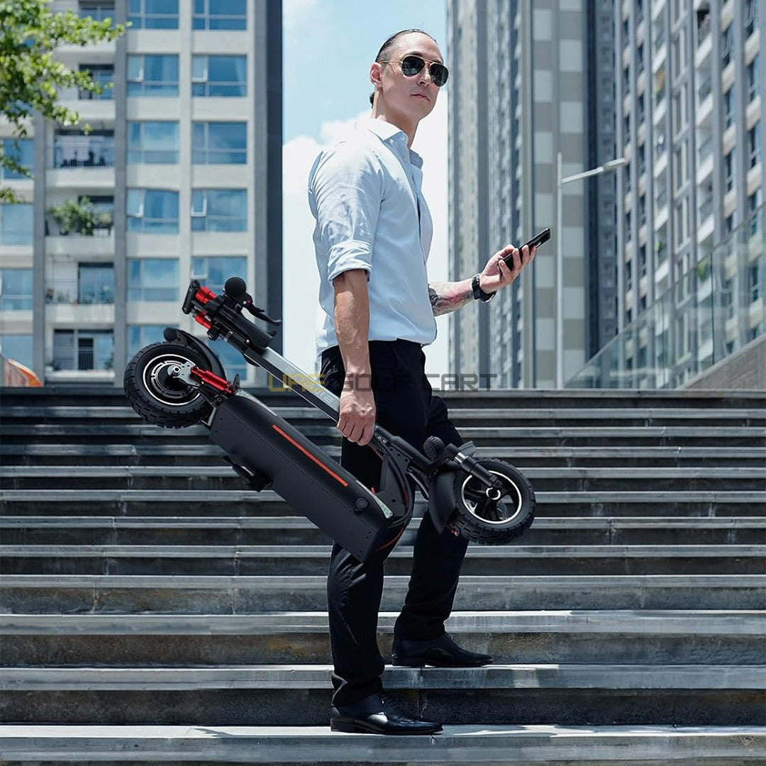 Long Range 70 km Foldable Electric Scooter for Adults 48V 600W - Foldable Electric Scooters - Close Up | UAE Golf Cart