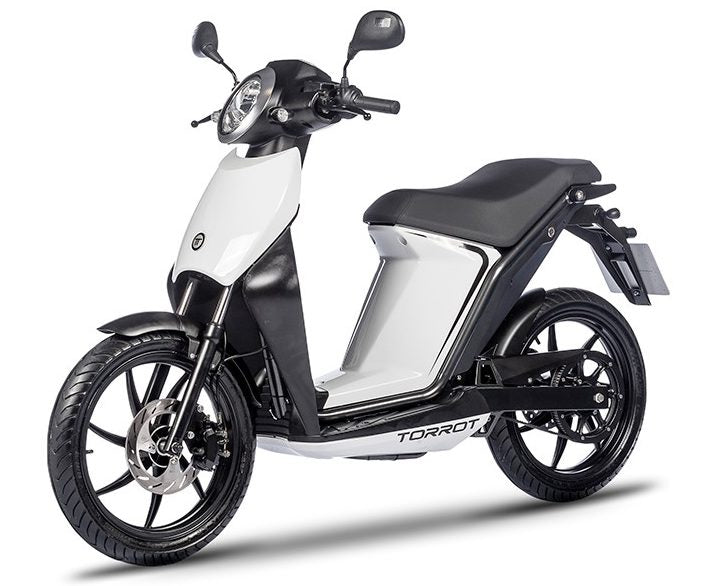 UAE Golf Cart City MUVI-L1 Electric Motorcycle 48V 35.2Ah Removable Battery 45 km/h Top Speed 110 km Range - View 2