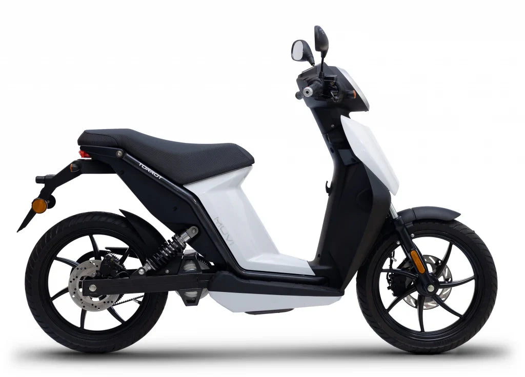 UAE Golf Cart City MUVI-L1 Electric Motorcycle 48V 35.2Ah Removable Battery 45 km/h Top Speed 110 km Range - View 3