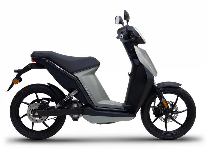 UAE Golf Cart MUVI-L3 Electric Scooter 70 km/h Speed 85 km Range 96 kg - View 2